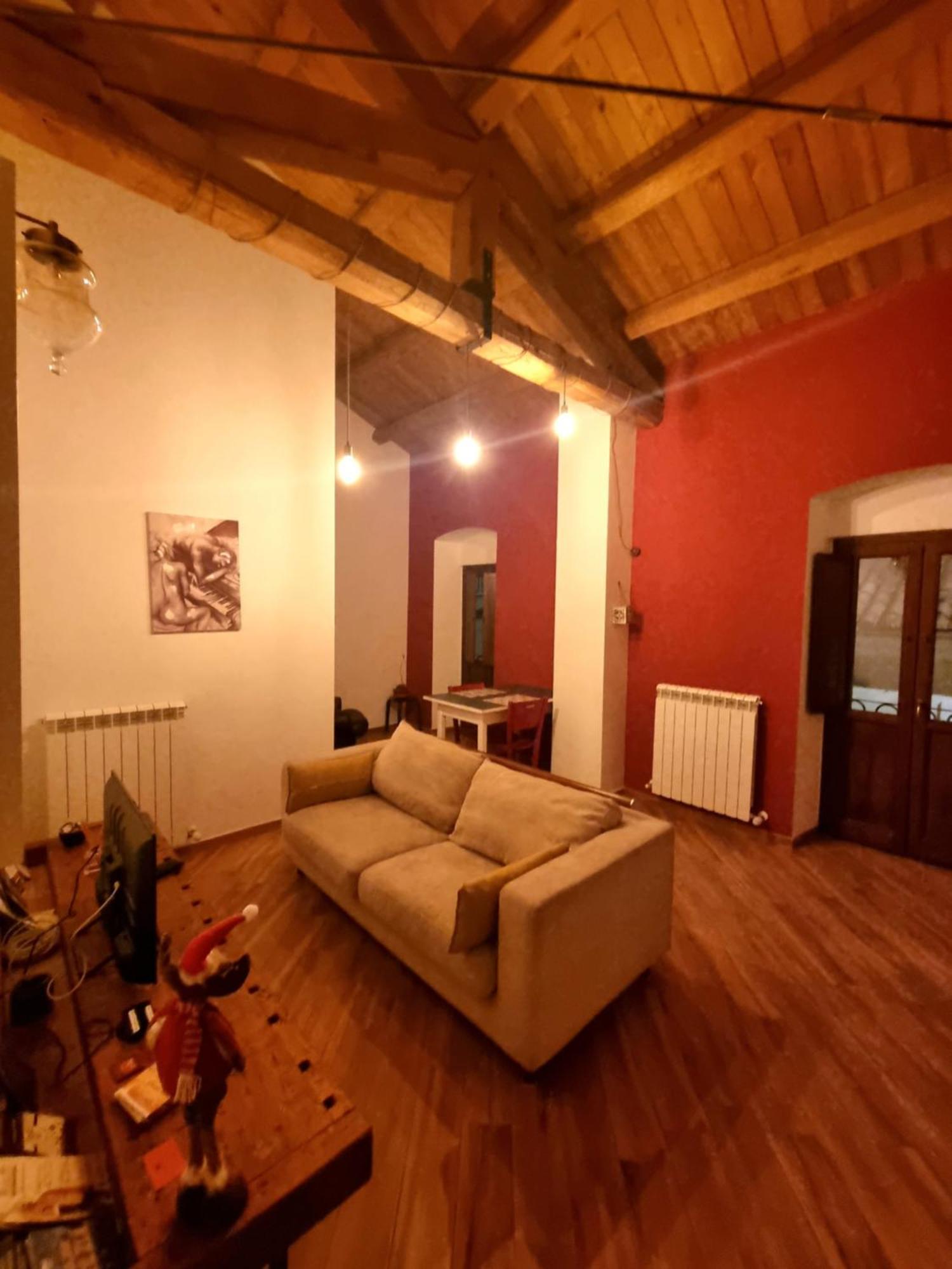 Civico16 Appartamento LʼAquila Exteriör bild